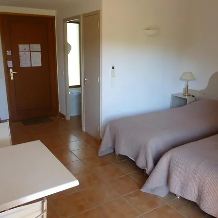 Les Sellettes Apartment *